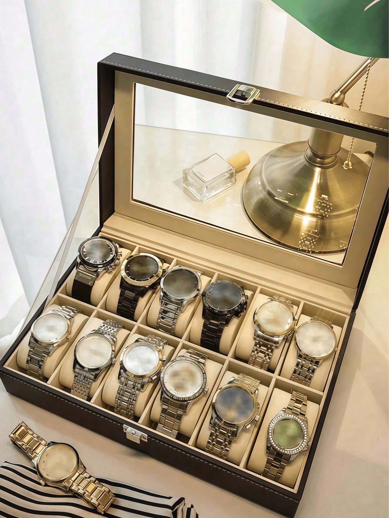 Leather Watch Box with Lock, L - огляд і ціна Token Tray Organizer